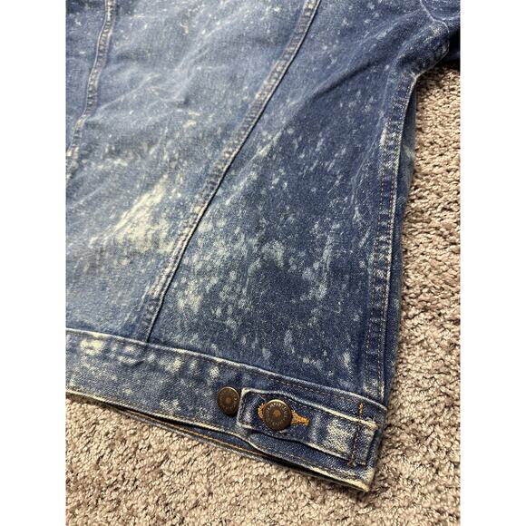 Wrangler Small Jean Jacket Denim Trucker Multi-Pocket Western Cowboy Bleached - Picture 12 of 16